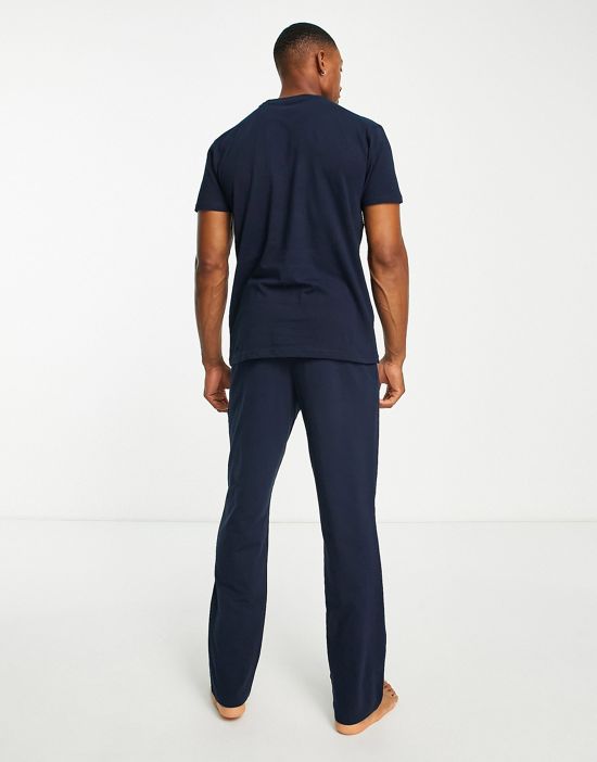 https://images.asos-media.com/products/threadbare-fabio-long-lounge-set-in-navy/201607658-2?$n_550w$&wid=550&fit=constrain