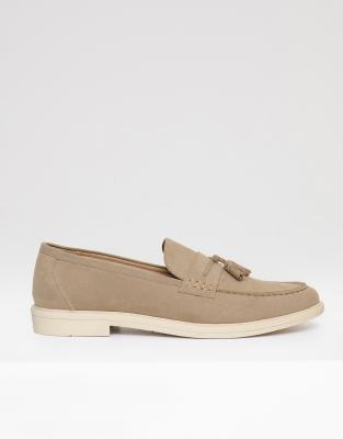 Threadbare Faux suede tassel loafers in beige-Neutral