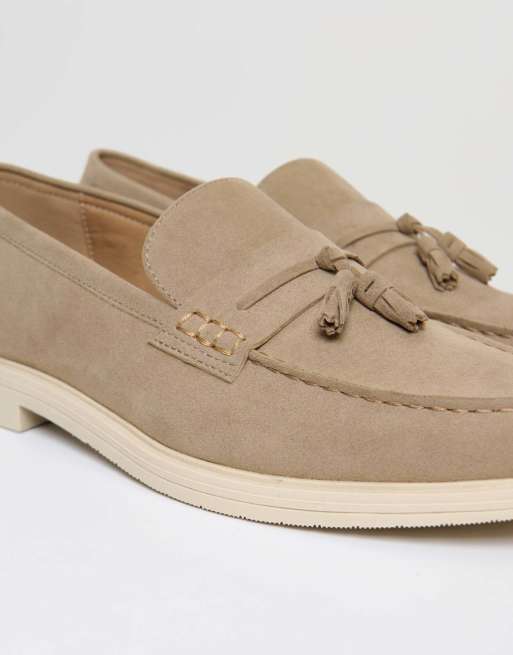 Threadbare Faux suede tassel loafers in beige, 3 of 4