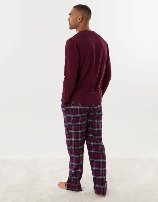 Threadbare Festive sausage dog pyjama set in burgundy, 4 of 5