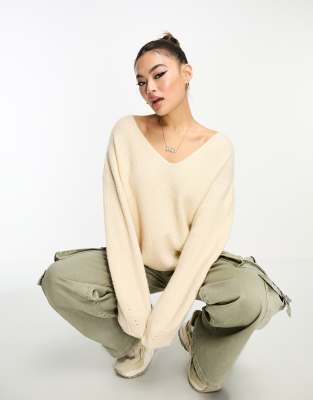 V neck hot sale slouchy jumper