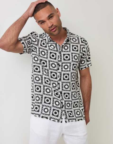 Threadbare Geometric sun print short sleeve shirt in black - view 1