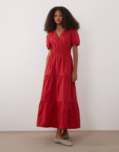 Threadbare – Gestuftes Midikleid aus Baumwoll-Popeline in Rot mit V-Ausschnitt und Puffärmeln - view 1