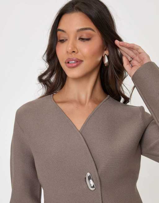 Threadbare Gold button v-neck cardigan in mink brown, 3 of 5