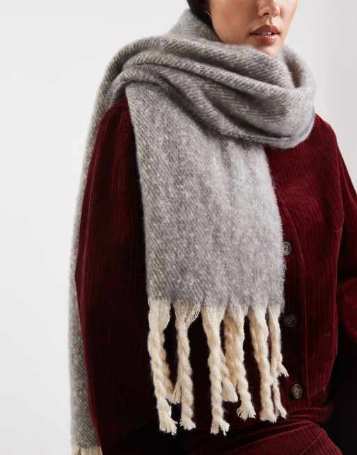 Threadbare – Grå filthalsduk, 3 av 3