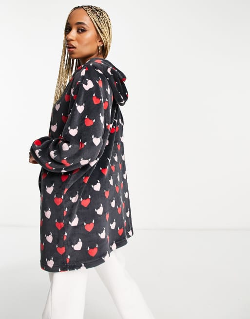 Threadbare halloween devil heart snuggle hoodie in black