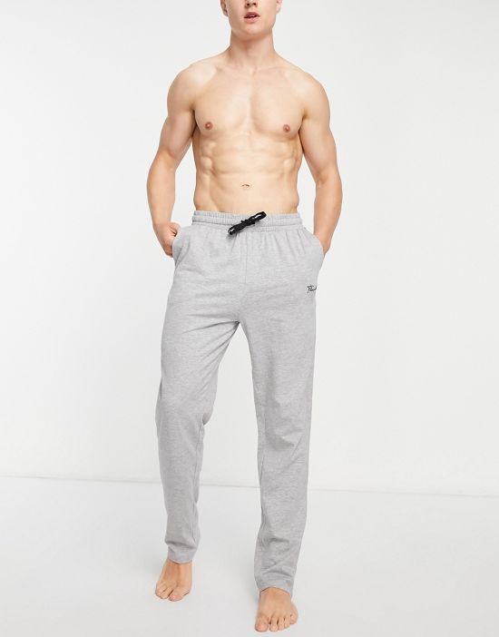 https://images.asos-media.com/products/threadbare-hilson-2-pack-slim-fit-lounge-sweatpants-in-black-and-gray/201606820-4?$n_550w$&wid=550&fit=constrain