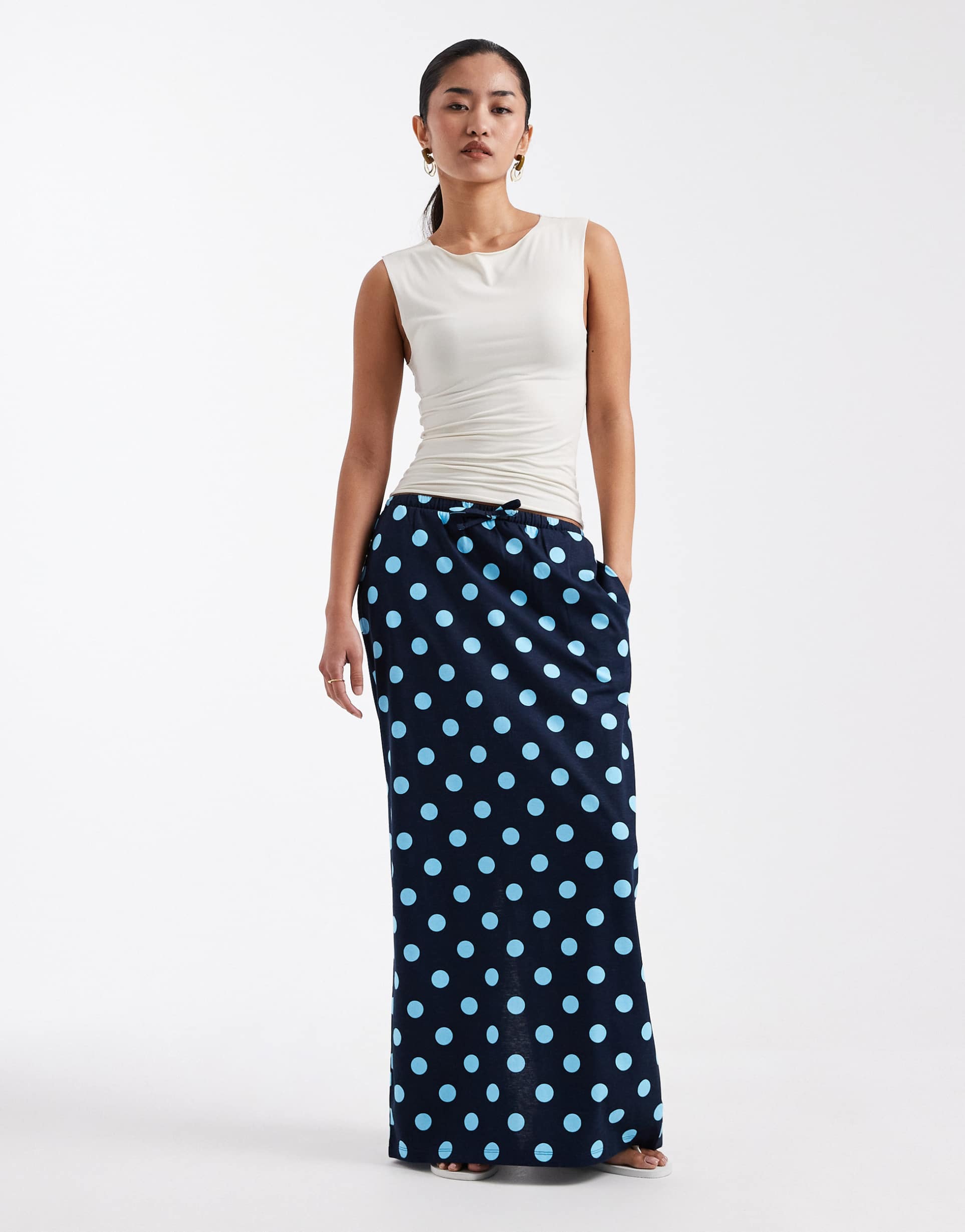 threadbare jersey maxi skirt in navy and blue polka-dot print