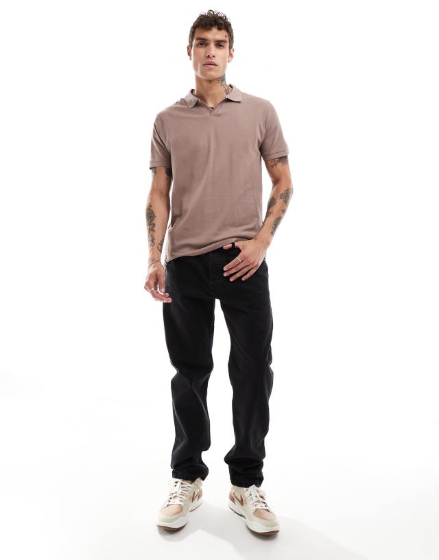 Threadbare - jersey trophy neck polo shirt in taupe