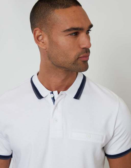 Threadbare Jetted pocket cotton polo shirt in white, 3 of 4