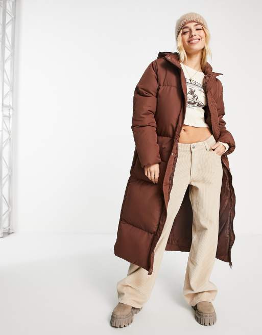 Threadbare Jodie maxi puffer jacket in chocolate brown | ASOS