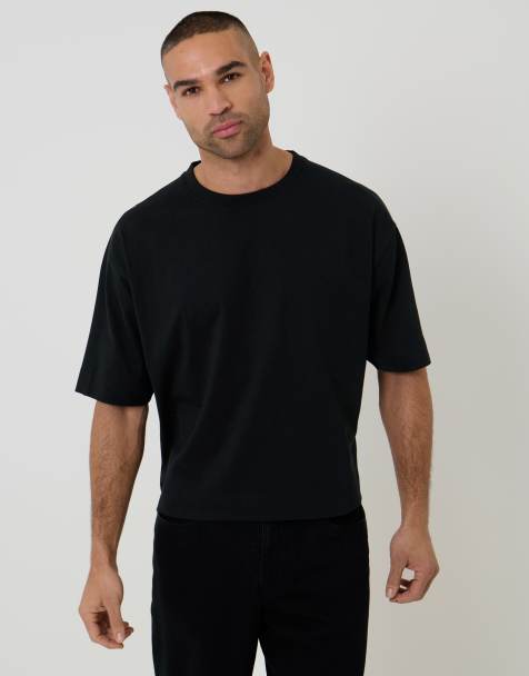 Threadbare – Kastiges T-Shirt in Schwarz mit Rundhalsausschnitt - view 1