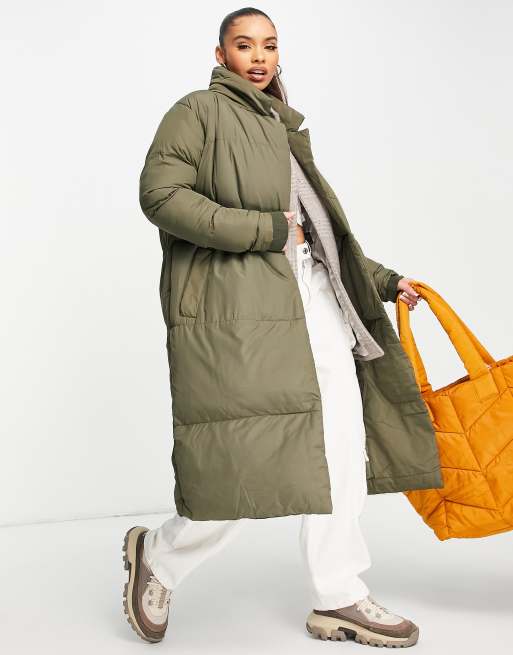 Threadbare - Kiwi - Lange, gewatteerde oversized dekbedjas in khaki