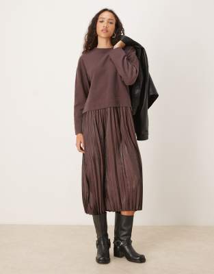 Threadbare - Kleid aus weichem Baumwoll-Jersey in Schokobraun-Brown