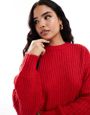 Threadbare - Kurz geschnittener Pullover in Rot mit Rundhalsausschnitt