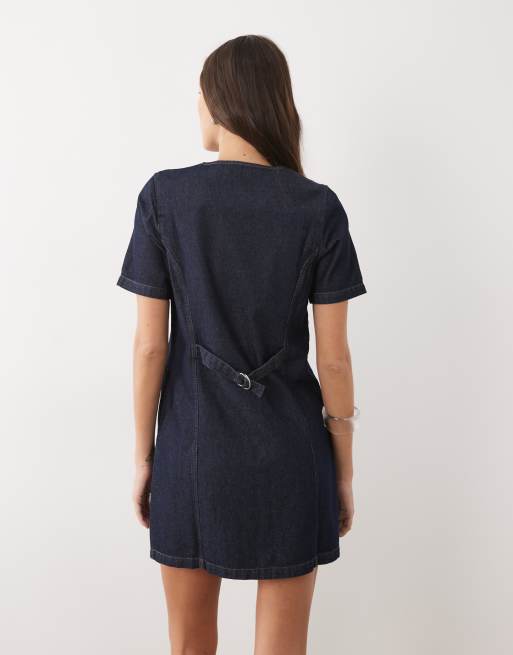 Threadbare – Kurzärmliges Mini-Jeanskleid in Indigoblau mit durchgehender Knopfleiste, 3 von 4