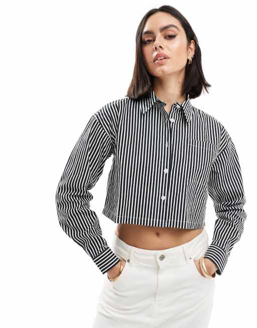 Threadbare – Kurze, gestreifte Hemdbluse in Schwarz und Weiß