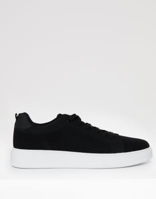 Lace up textured trainers 