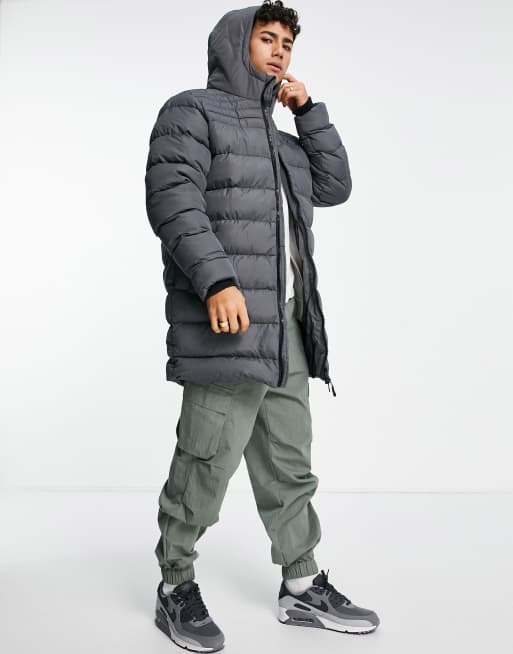 Threadbare – Lang geschnittene Steppjacke in Anthrazit mit Kapuze
