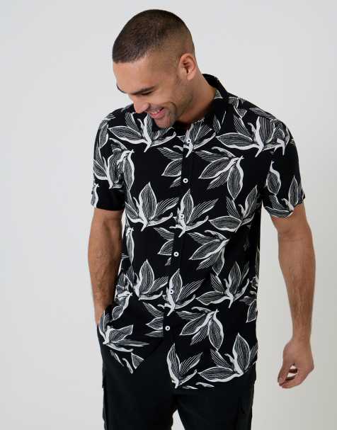 Threadbare Leaf print short sleeve shirt in black - view 1
