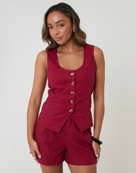 Threadbare Linen blend scoop neck waistcoat in red - view 1