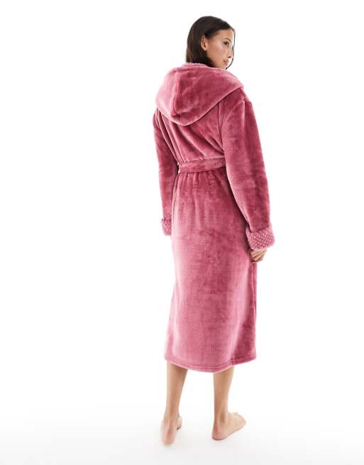 Threadbare long fluffy robe in pink