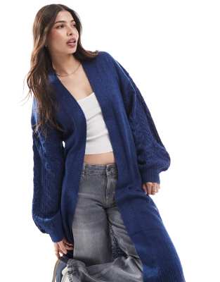 Threadbare - Longline-Strickjacke in Marineblau mit Zopfmuster