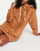 Thumbnail 4 van 4