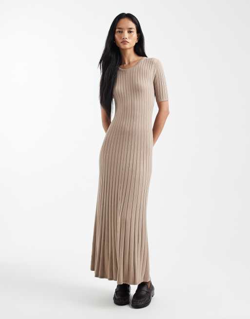 Threadbare - Lys beige strikket maxikjole med korte ærmer, 2 af 4