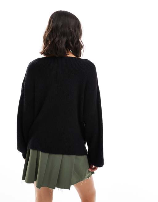 Threadbare - Maglione soffice nero extra largo con scollo a V, 4 di 4