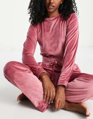 velour lounge set