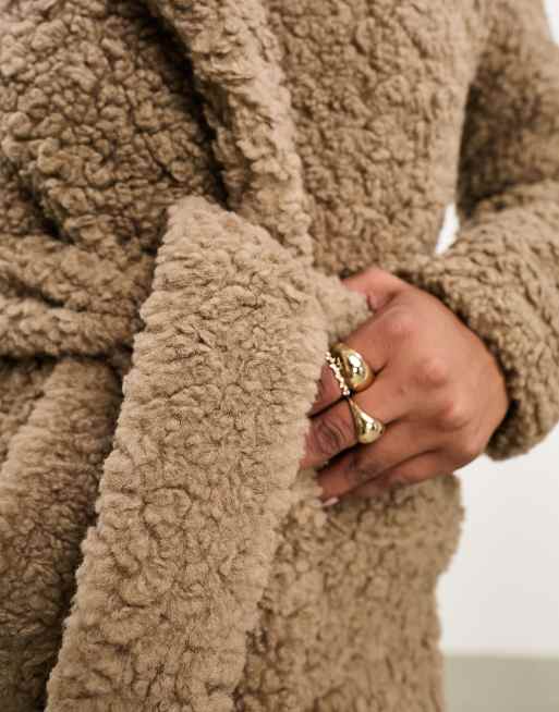 Threadbare - Maine - Gråbrun oversized frakke i imiteret lammeskind med taljebinding, 4 af 4