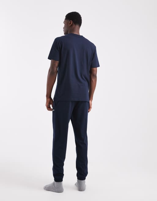 Threadbare – Marinblå pyjamas med topp med korta ärmar och byxor med muddar, 2 av 4