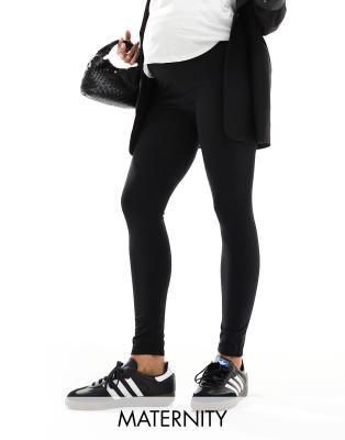 Maternity supersoft leggings in black