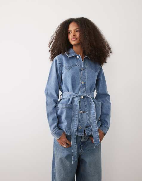 Threadbare - Mellemvasket blå denimjakke med bindebælte i taljen - view 1