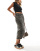 Thumbnail 1 van 5