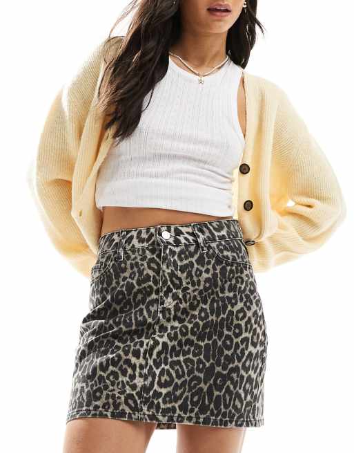 Threadbare Mini jupe en jean a imprime leopard