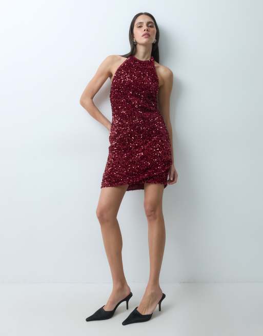 Threadbare Mini-Kleid mit Pailletten, hohem Kragen und Samtschleifendetail in Burgunderrot, 2 von 5