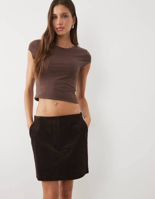 Threadbare - Minigonna marrone cioccolato in velluto a coste, 2 di 5