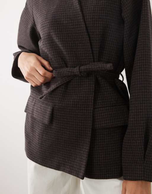 Threadbare mock wool collarless belted blazer in brown and blue herringbone, 4 of 4