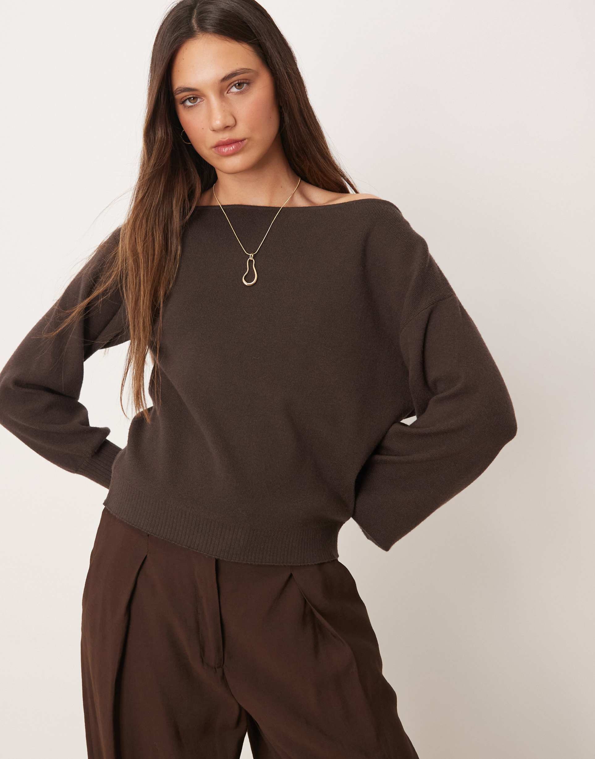 threadbare off-shoulder slouchy sweatshirt in chocolate brown