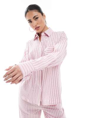 Threadbare - Oversize-Hemdbluse in gestreiftem Rosa mit Button-Down-Kragen, Kombiteil