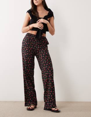 Pantalon à enfiler en jersey avec cordon de serrage et imprimé fleurs - Noir et rouge 36