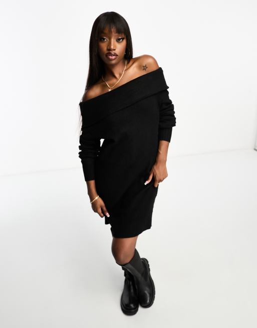 Off shoulder 2025 black jumper dress