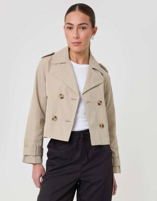 Wide Lapels 2