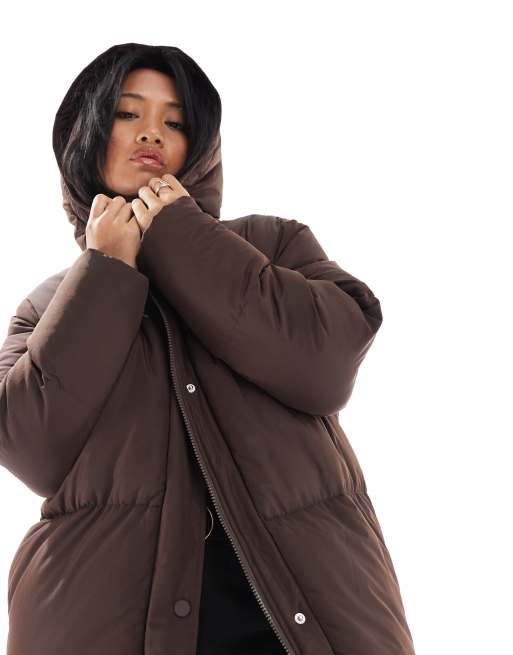 Threadbare Petite – Langer Puffer-Mantel in Braun mit Kapuze, 2 von 4