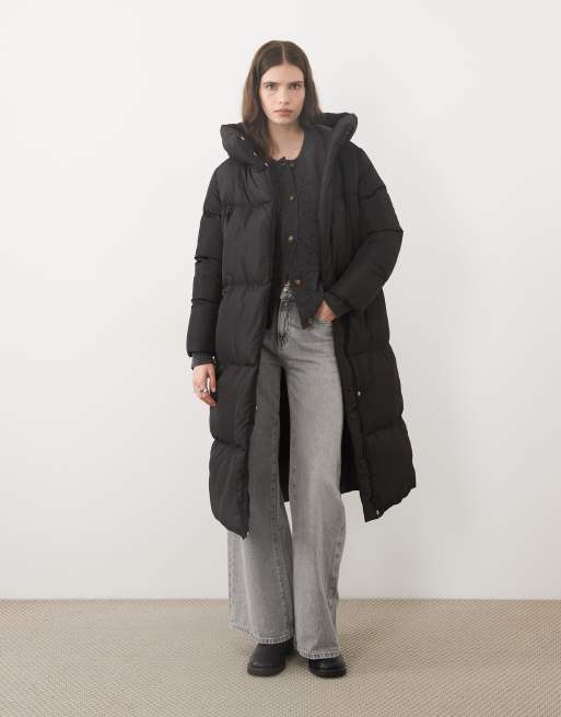 Threadbare Petite langer Steppmantel mit Kapuze und Eingrifftaschen in Schwarz, 2 von 4
