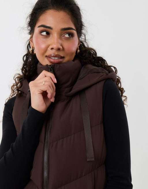 Threadbare Petite longline padded gilet in chocolate brown, 3 of 4