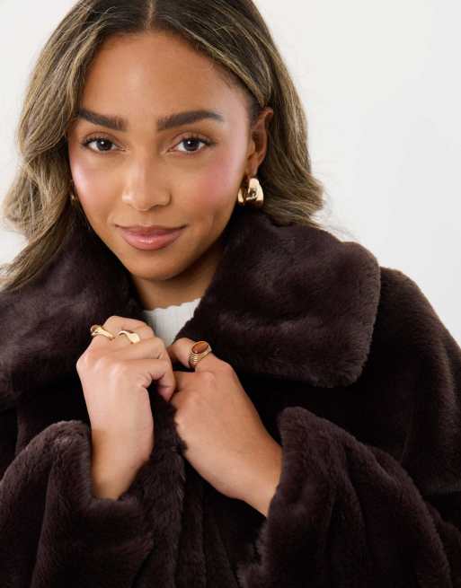 Threadbare Petite oversized collar faux fur coat in chocolate brown, 3 of 5