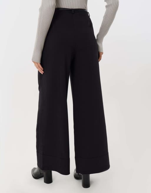Threadbare Petite pleated wide leg trousers in black, 2 of 5